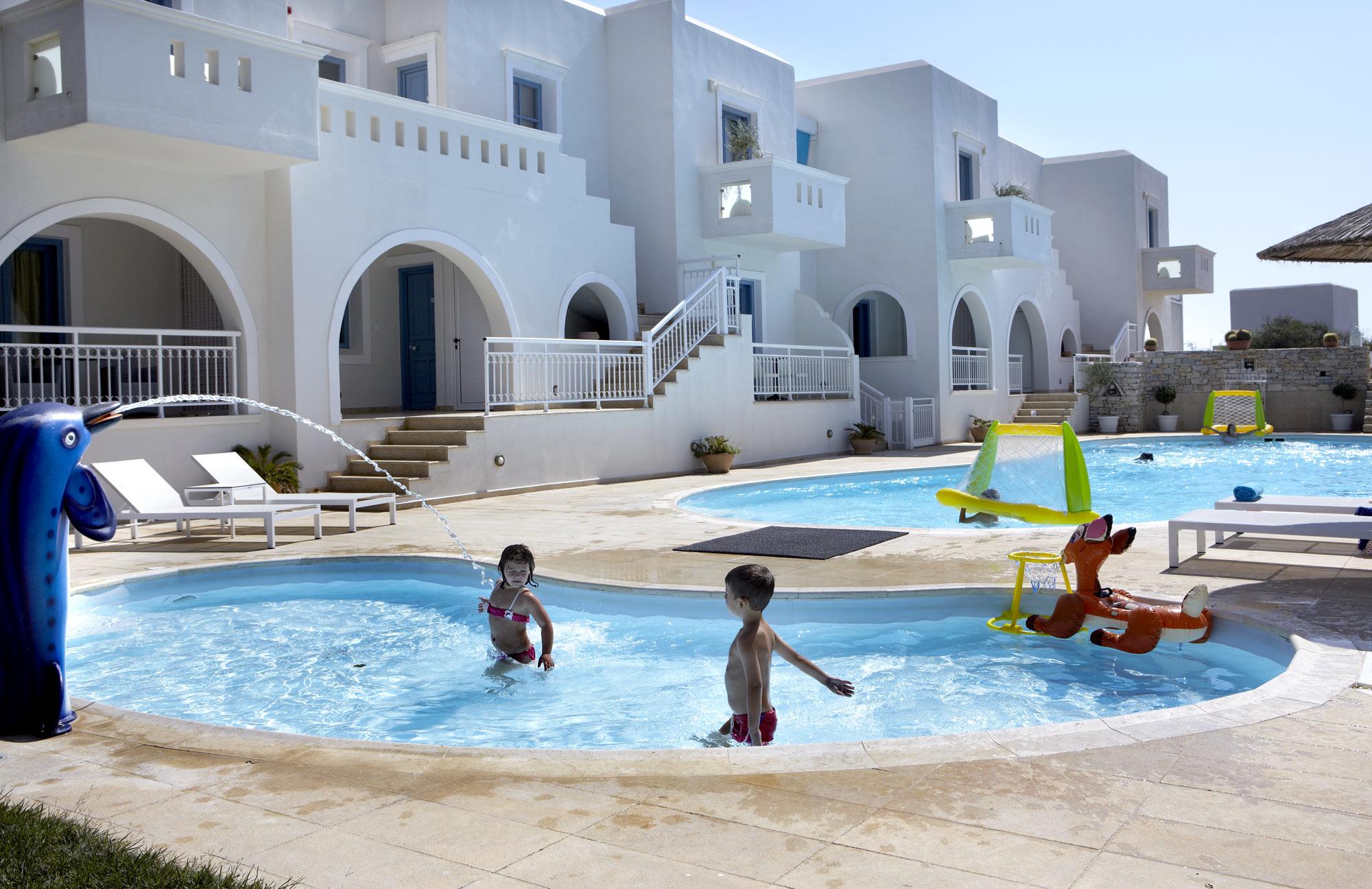 איוס פרוקופיוס Mitos Suites מראה חיצוני תמונה